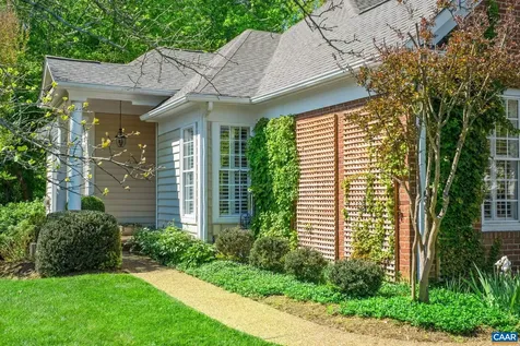 1214 Townbrook Crossing Charlottesville VA 22901