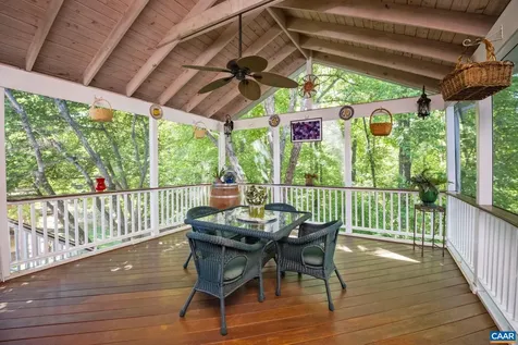 1214 Townbrook Crossing Charlottesville VA 22901