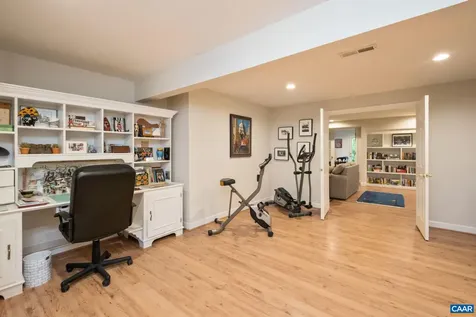 1214 Townbrook Crossing Charlottesville VA 22901