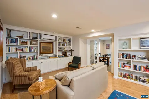 1214 Townbrook Crossing Charlottesville VA 22901