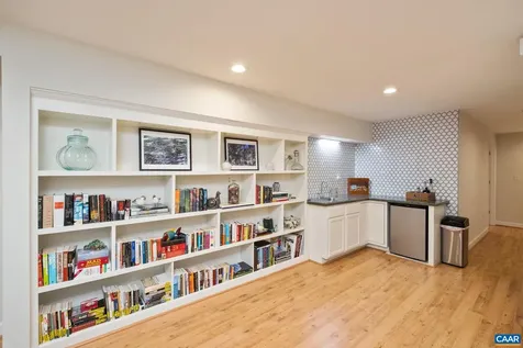 1214 Townbrook Crossing Charlottesville VA 22901