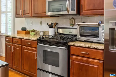 1214 Townbrook Crossing Charlottesville VA 22901