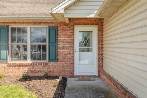 135 Alger Lane Broadway VA 22815