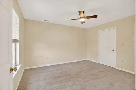 135 Alger Lane Broadway VA 22815