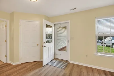 135 Alger Lane Broadway VA 22815