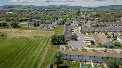 135 Alger Lane Broadway VA 22815