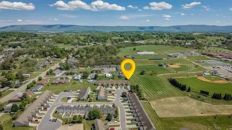 135 Alger Lane Broadway VA 22815
