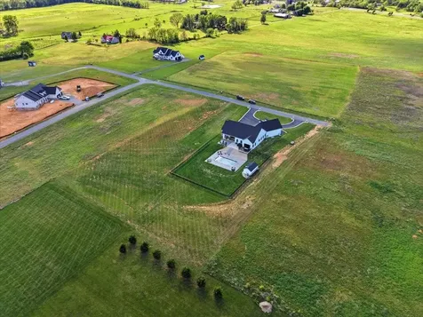 29 Sundown Drive Waynesboro VA 22980