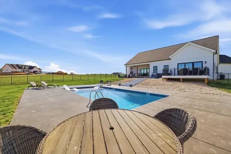 29 Sundown Drive Waynesboro VA 22980
