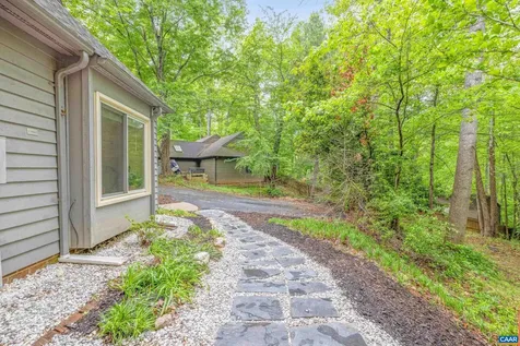 1621 Shady Grove Court Charlottesville VA 22902