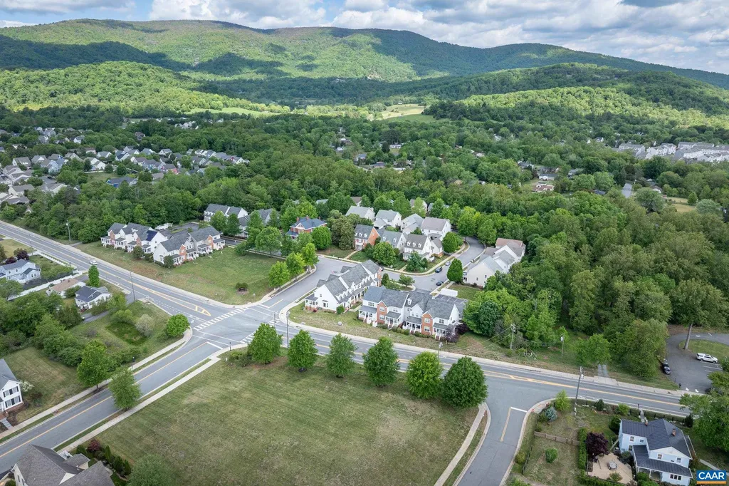 2440 Bargamin Orchard Lane Crozet VA 22932
