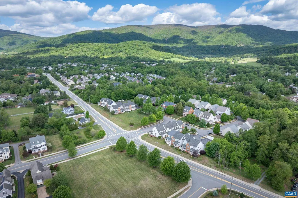 2440 Bargamin Orchard Lane Crozet VA 22932