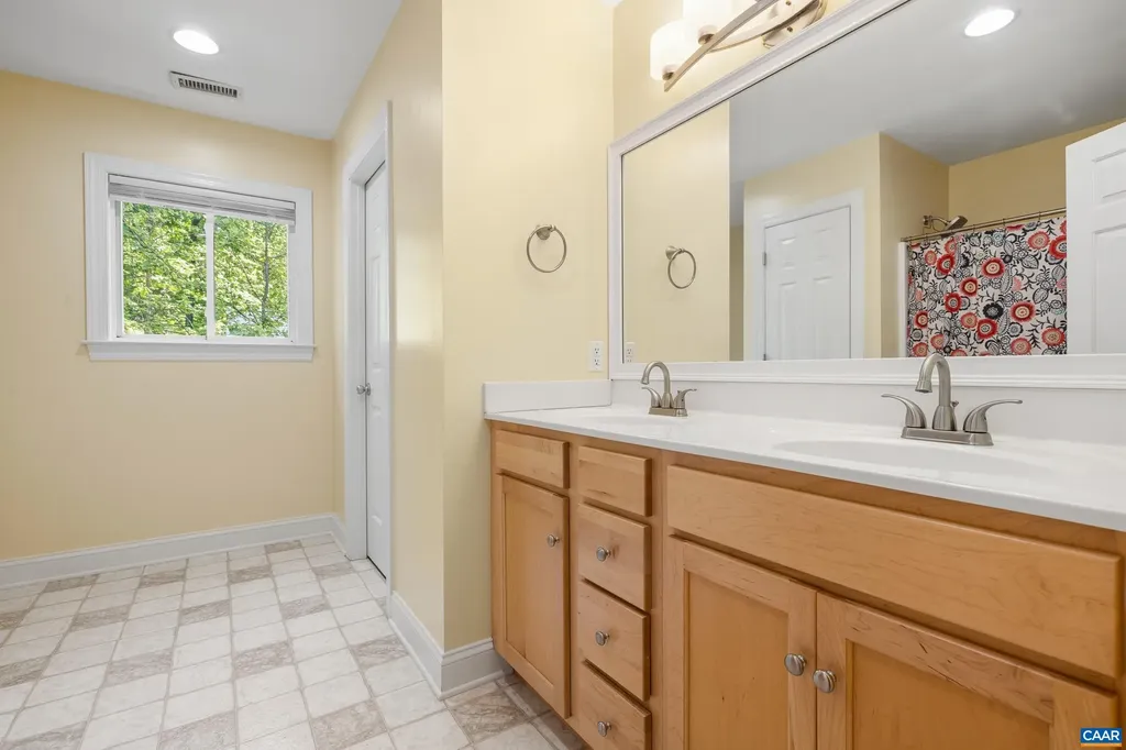 7 Ashcake Terrace Palmyra VA 22963