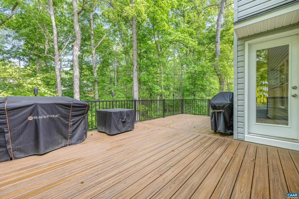 7 Ashcake Terrace Palmyra VA 22963