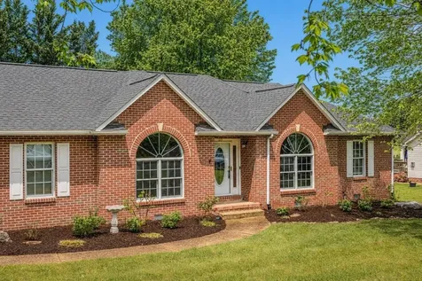 20 Dirby Way Fishersville VA 22939