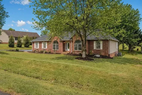 20 Dirby Way Fishersville VA 22939