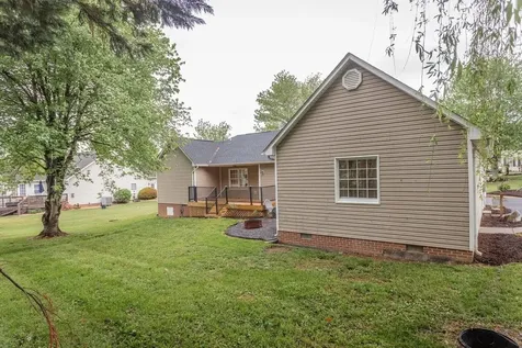 20 Dirby Way Fishersville VA 22939