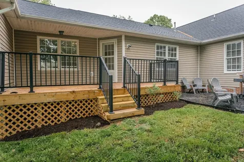 20 Dirby Way Fishersville VA 22939