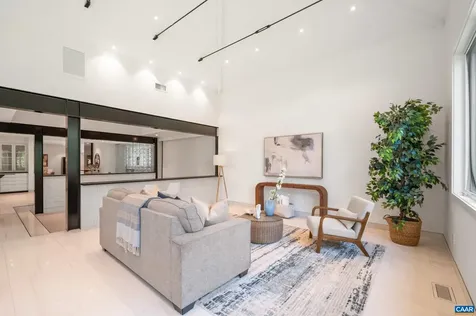 1545 Brook Hill Lane Charlottesville VA 22901