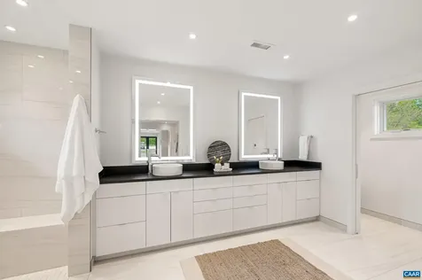 1545 Brook Hill Lane Charlottesville VA 22901