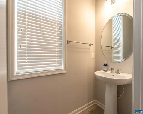 4746 Loyola Way Charlottesville VA 22902