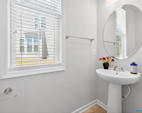 4746 Loyola Way Charlottesville VA 22902