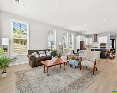 4746 Loyola Way Charlottesville VA 22902
