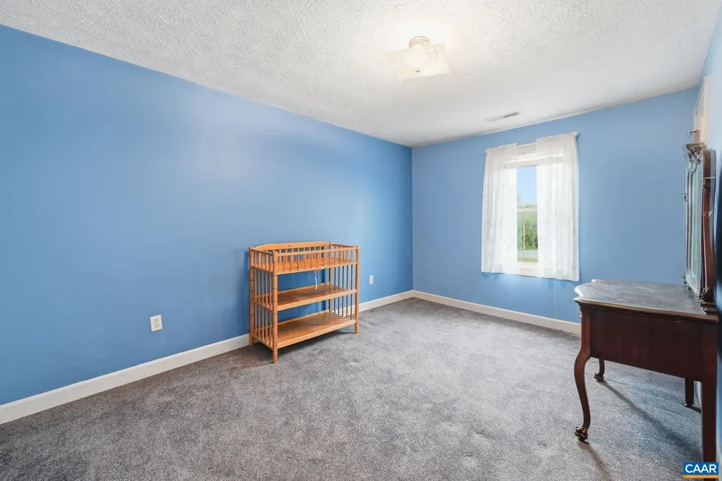 10002 Dyke Road Stanardsville VA 22973