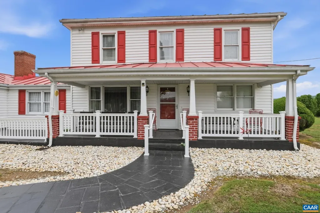 10002 Dyke Road Stanardsville VA 22973