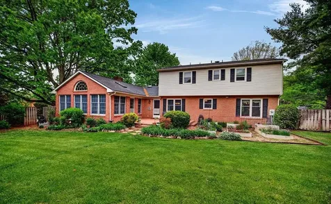 300 Pelham Drive Waynesboro VA 22980