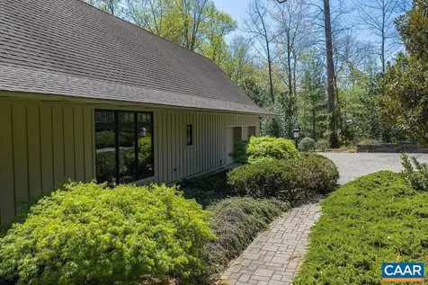 889 Old Garth Road Charlottesville VA 22901