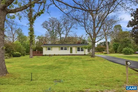 147 Rankin Lane Stuarts Draft VA 24477