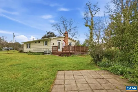 147 Rankin Lane Stuarts Draft VA 24477
