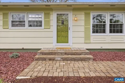 147 Rankin Lane Stuarts Draft VA 24477