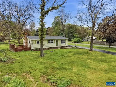147 Rankin Lane Stuarts Draft VA 24477