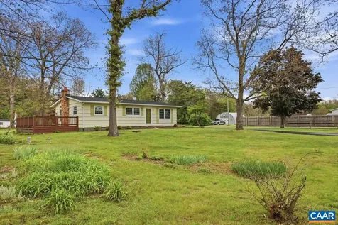 147 Rankin Lane Stuarts Draft VA 24477