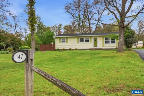 147 Rankin Lane Stuarts Draft VA 24477