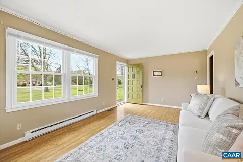 147 Rankin Lane Stuarts Draft VA 24477