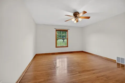 1582 Howardsville Turnpike Stuarts Draft VA 24477