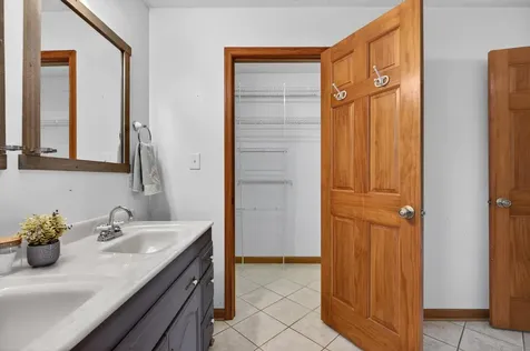 1582 Howardsville Turnpike Stuarts Draft VA 24477