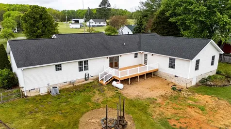 1582 Howardsville Turnpike Stuarts Draft VA 24477