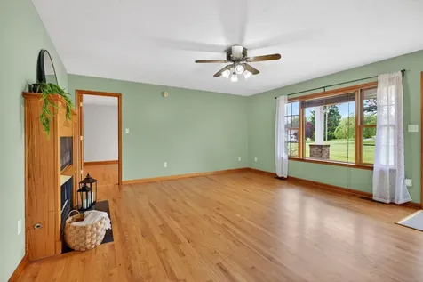 1582 Howardsville Turnpike Stuarts Draft VA 24477