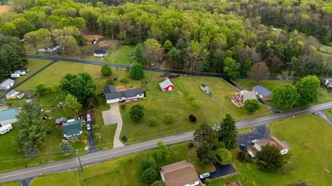 1582 Howardsville Turnpike Stuarts Draft VA 24477
