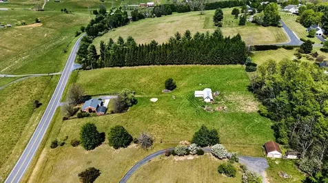 488 Buffalo Gap Highway Churchville VA 24421