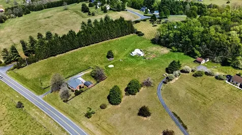 488 Buffalo Gap Highway Churchville VA 24421
