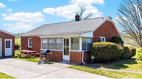488 Buffalo Gap Highway Churchville VA 24421