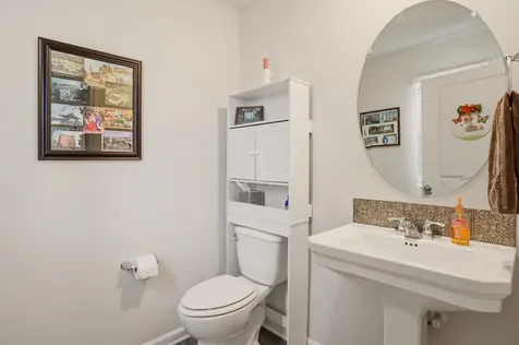 386 Mesa Court Broadway VA 22815