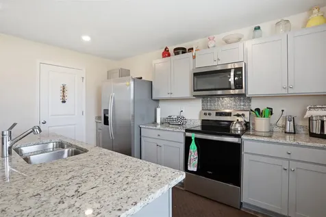 386 Mesa Court Broadway VA 22815