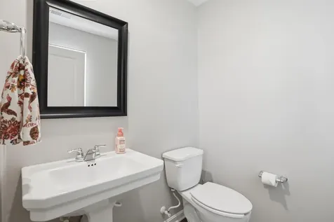 460 Mesa Court Broadway VA 22815
