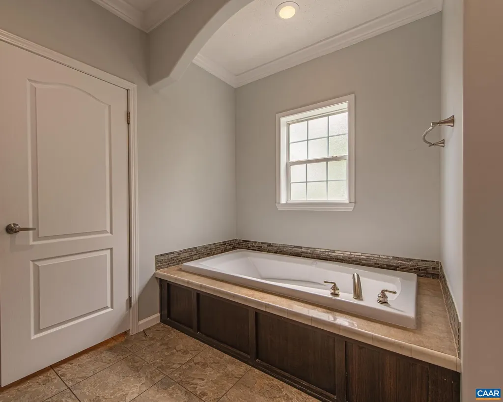 2016 Deep Creek Road Palmyra VA 22963